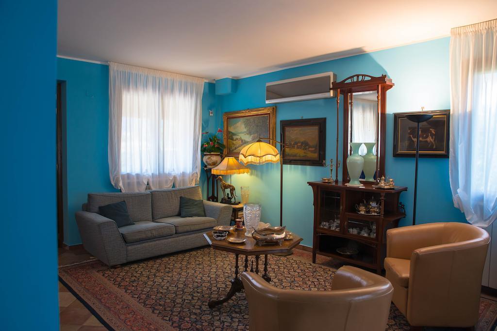 Dal Barone Vincenti Villa Isola delle Femmine Rom bilde